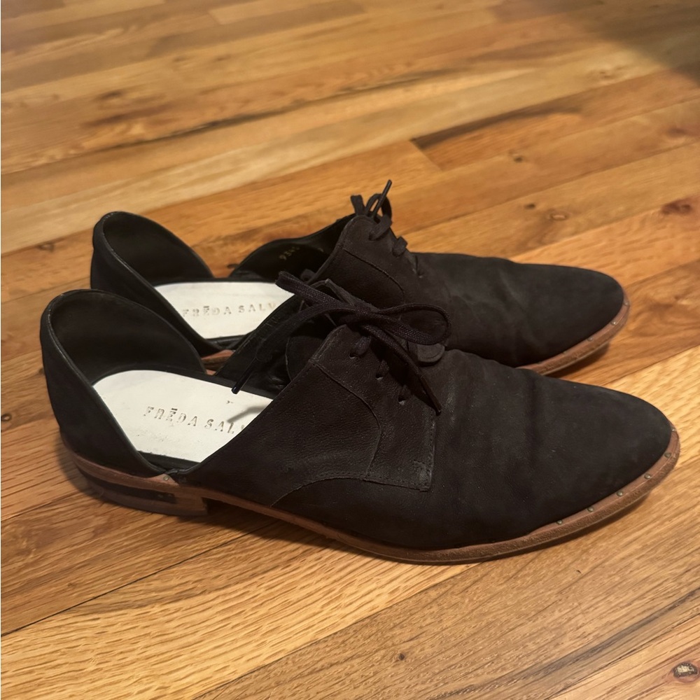 Freda Salvador d’Orsay Oxford flats size 9 - black suede